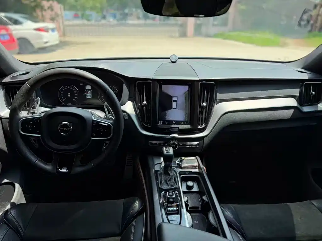 Volvo XC60 2018 T5 Sport
