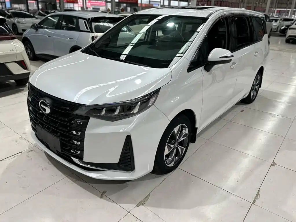 2022 GAC Trumpchi M6 - zdjęcie 1 z 20