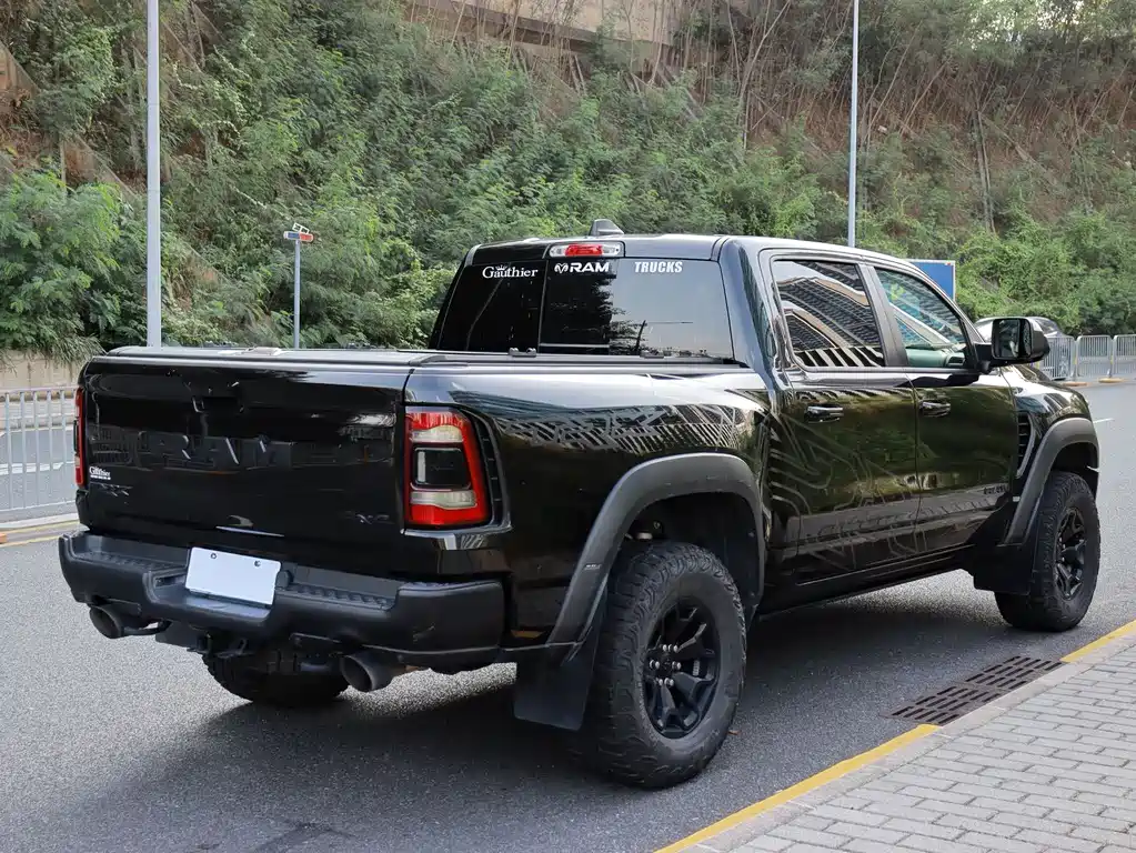 RAM Ram Trucks — миниатюра 16