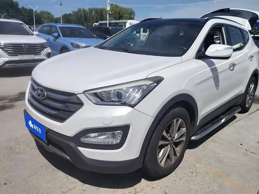 Hyundai Santa Fe 2015