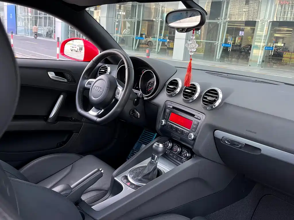 Audi TT — миниатюра 18