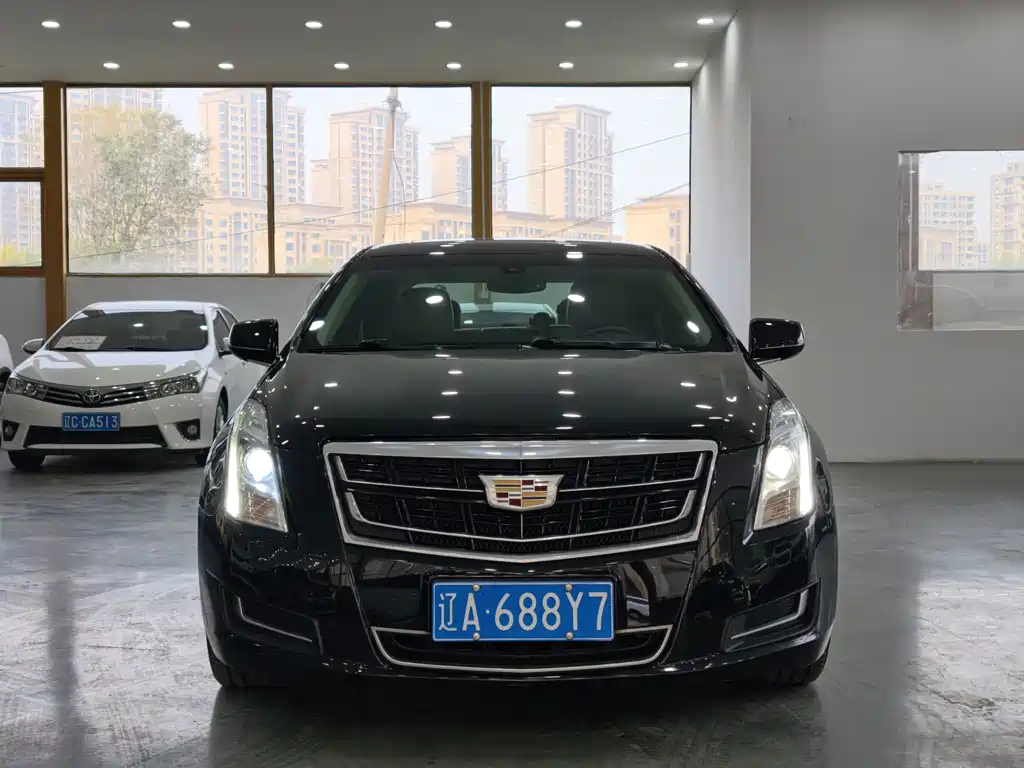 Cadillac XTS — миниатюра 2
