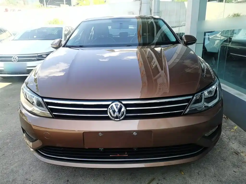 Volkswagen Lamando 2015 280TSI DSG Comfort