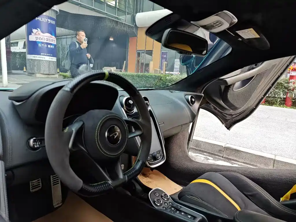 McLaren 540C — миниатюра 4