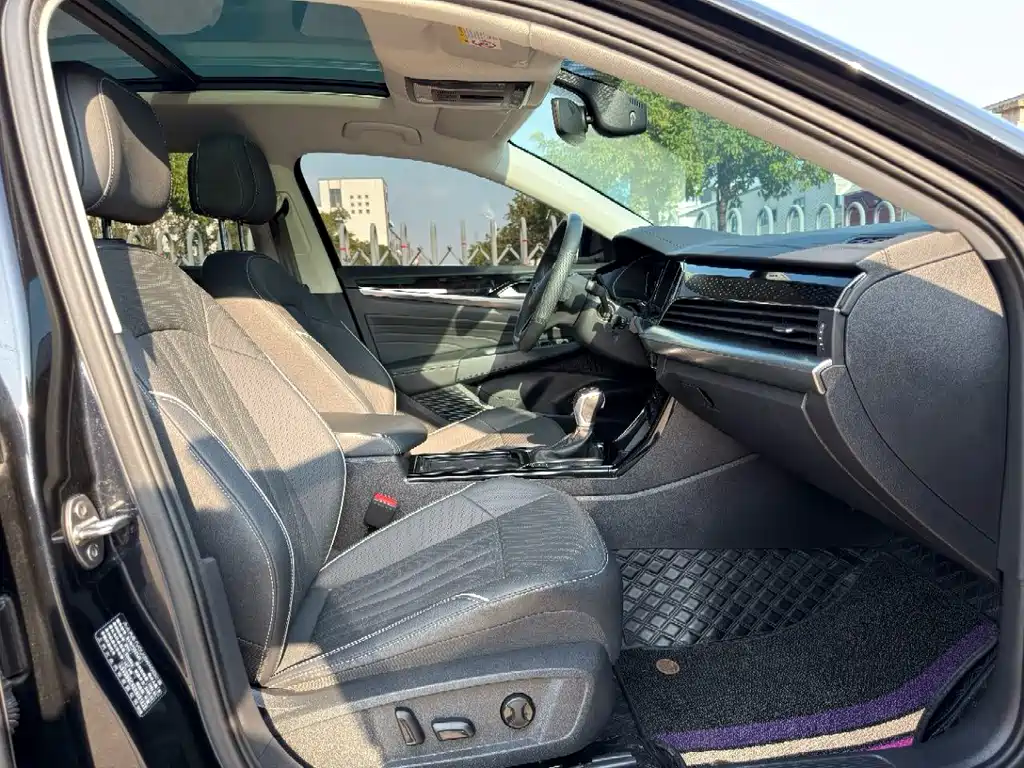 Volkswagen Passat — миниатюра 4
