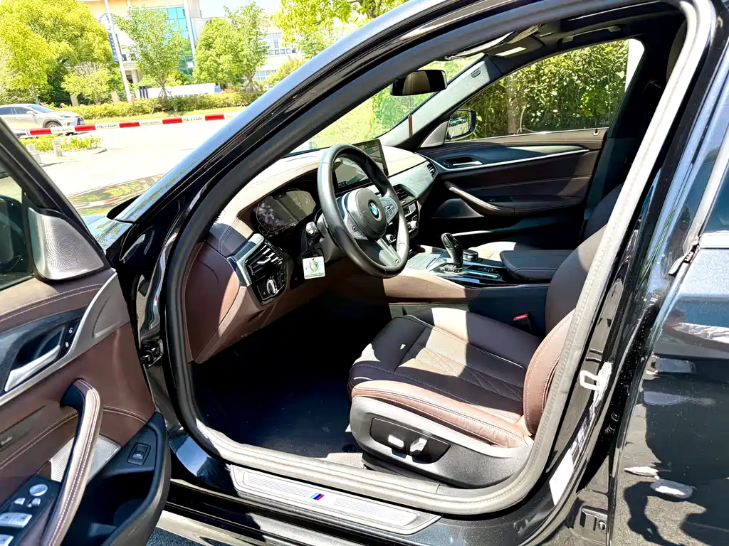 BMW 5 Series 5 2023 530Li Lead Luxury