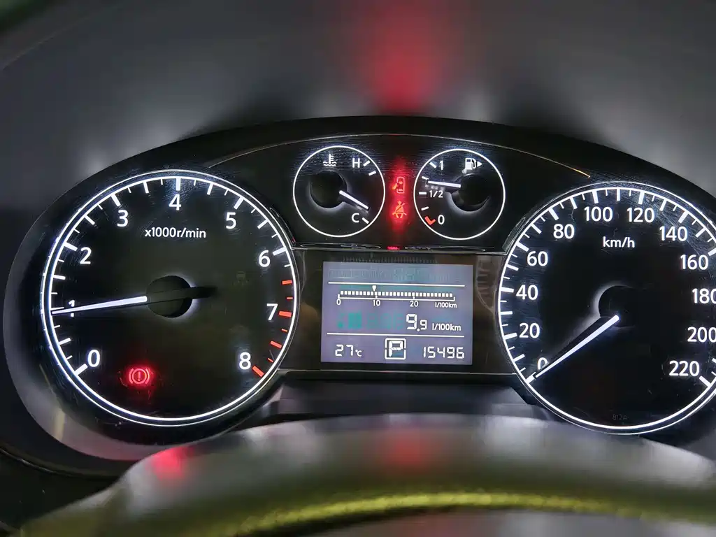 Nissan Tiida 2013 1.6L CVT
