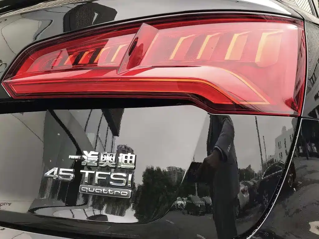 Audi Q5L — миниатюра 12