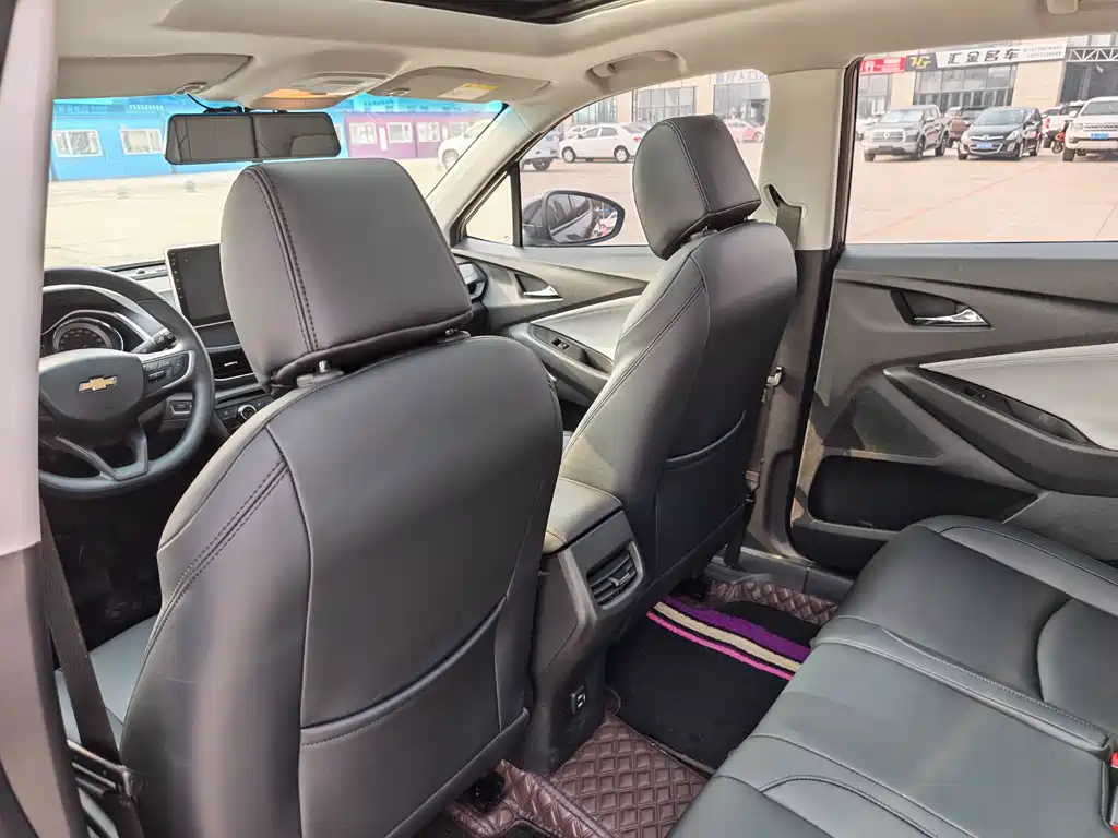 Chevrolet Volando — миниатюра 6