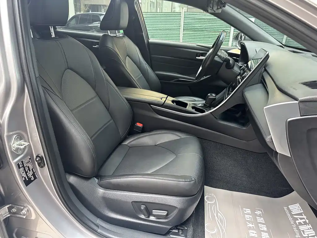 Toyota Avalon 2019 2.5L Luxury VI