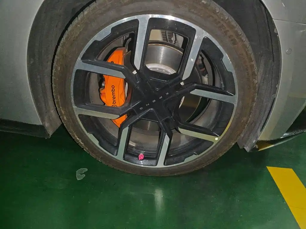 XPeng P7 — миниатюра 8