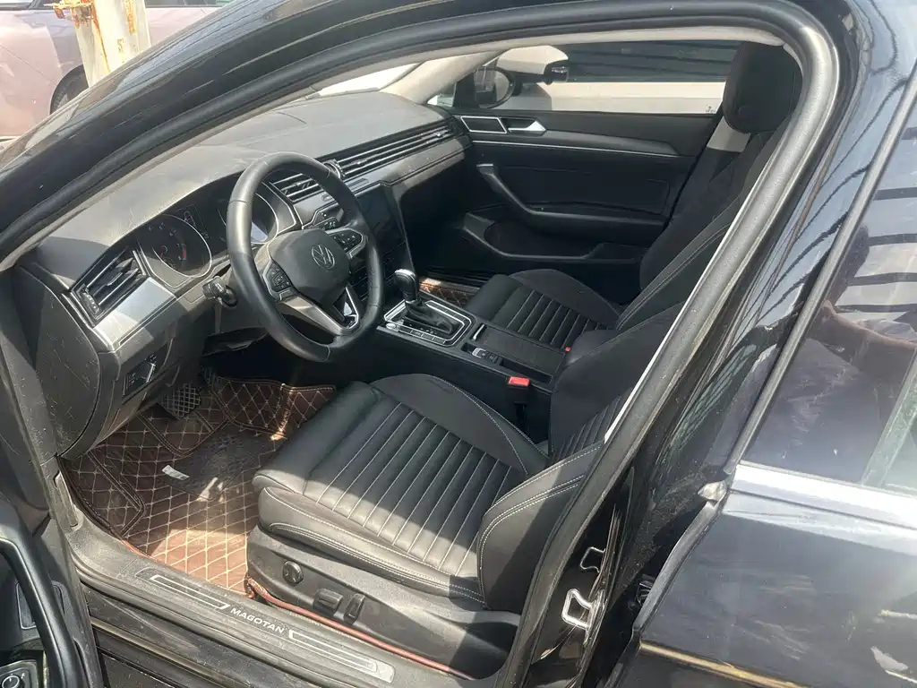 Volkswagen Magotan 2020 330TSI DSG Lead