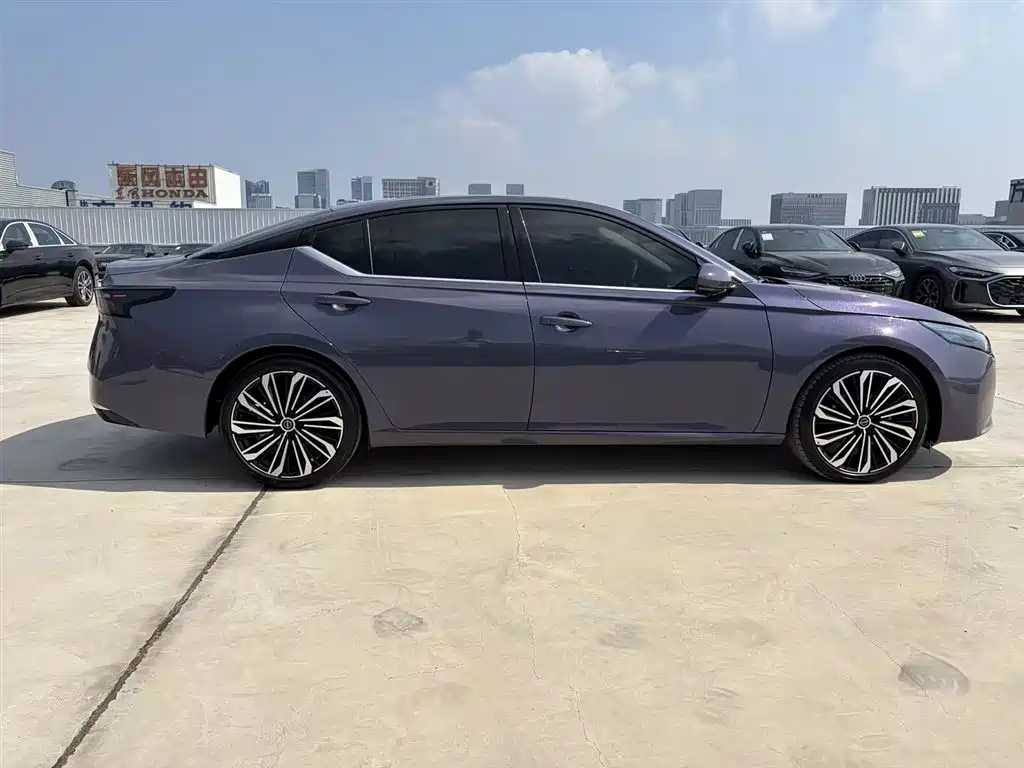 Nissan Altima 2026 2.0T Flagship