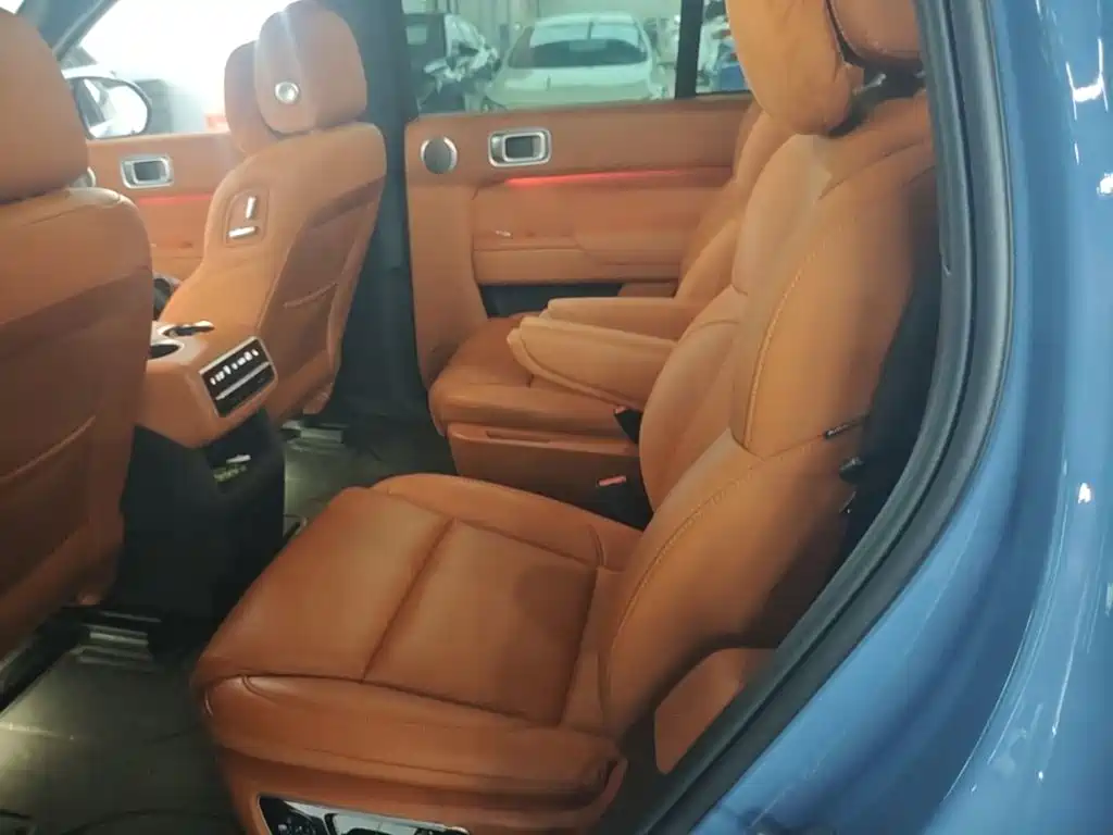 Li Auto Li L8 — миниатюра 17