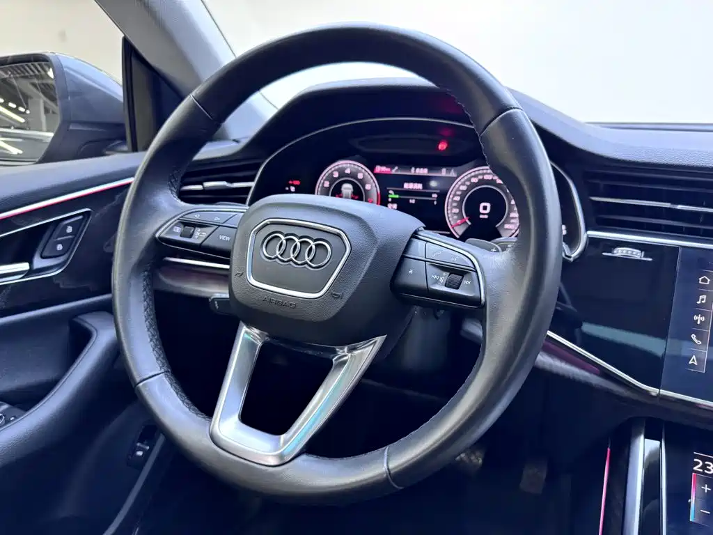 Audi Q8 — миниатюра 14