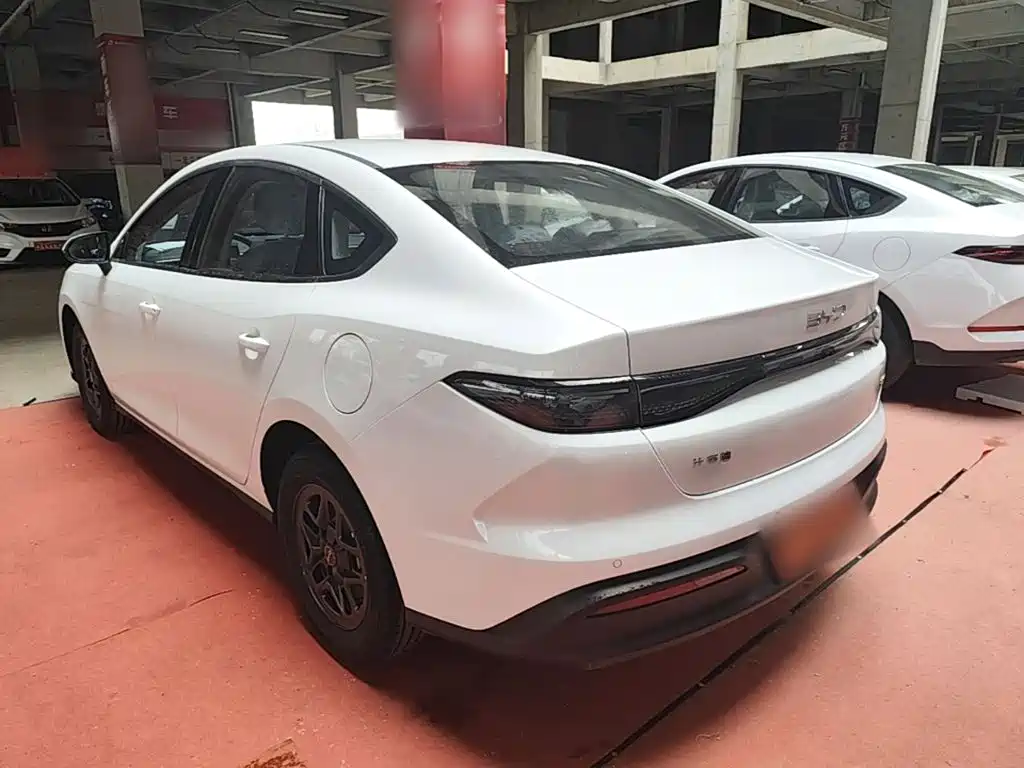 BYD Seal 05 DM-i 05 DM-i 2026 DM-i 128KM Luxury