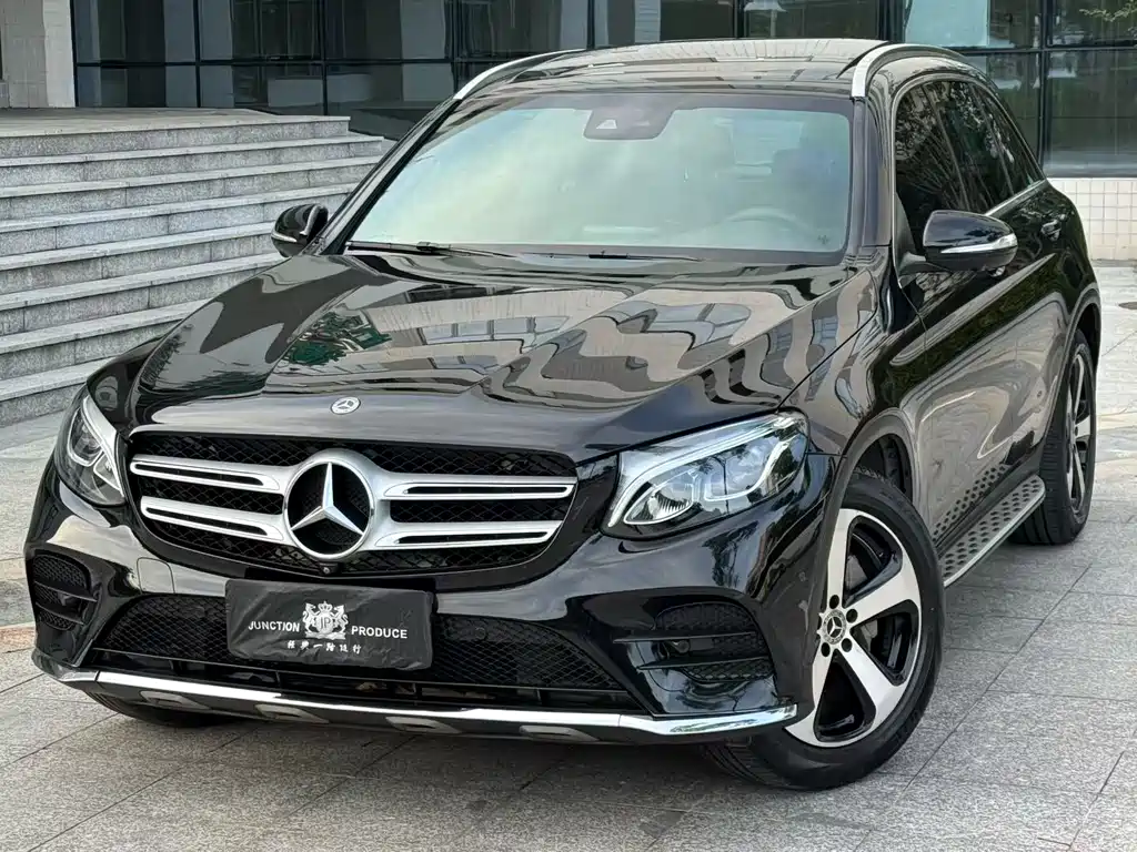 Mercedes-Benz GLC 2018 GLC 260 4MATIC Luxury