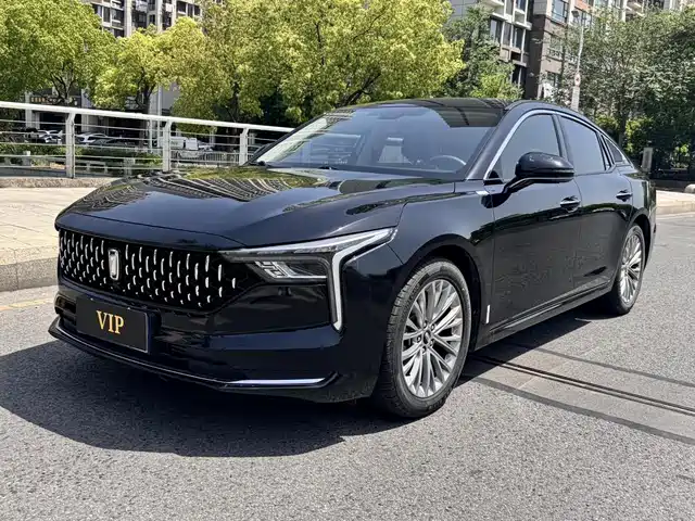 2021 Bestune B70