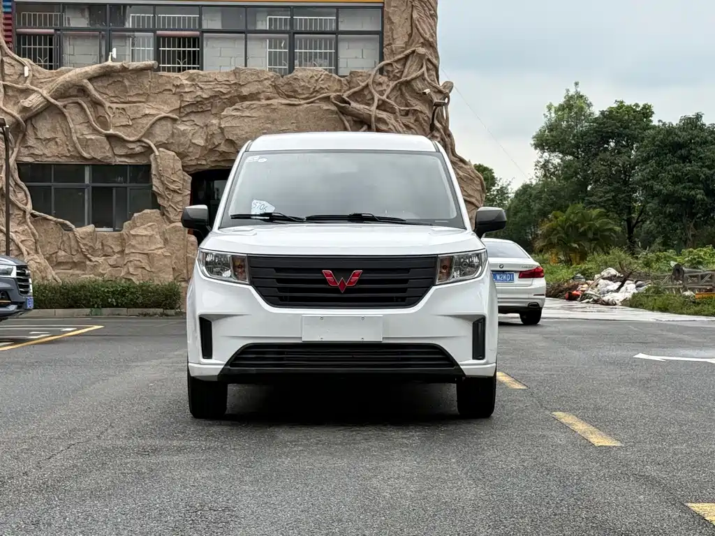 Wuling Journey 2021 1.5T MT Comfort