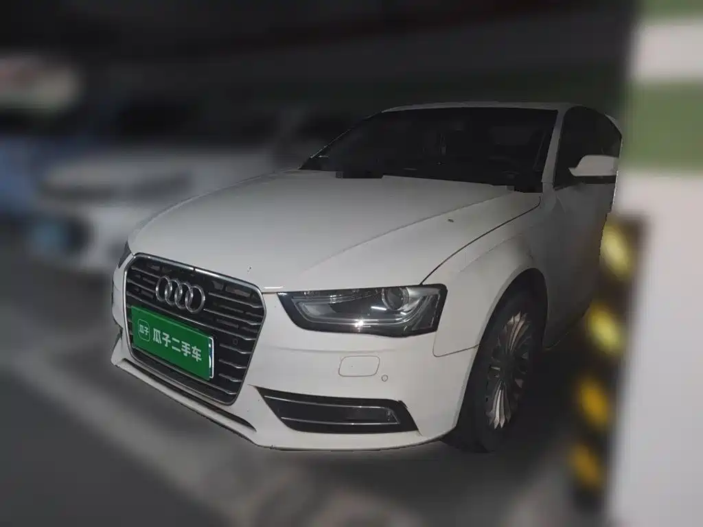 Audi A4L 2016
