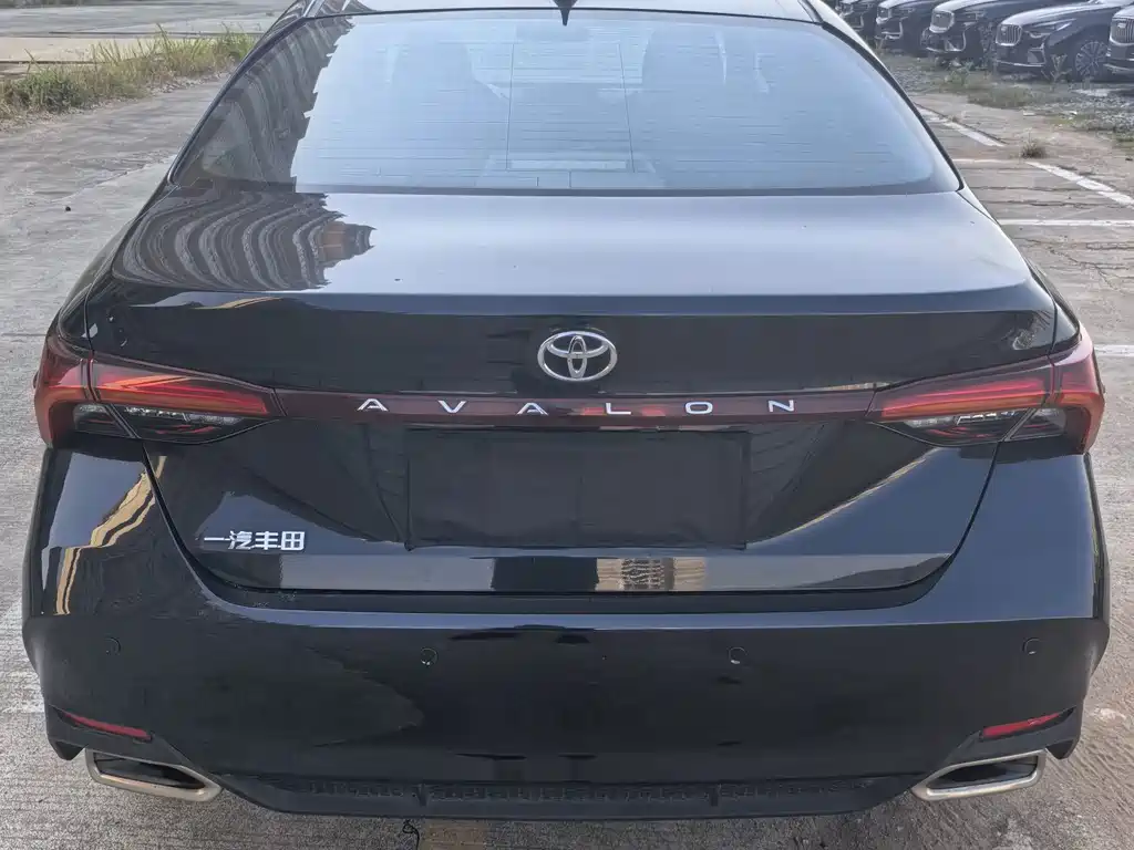 Toyota Avalon — миниатюра 5