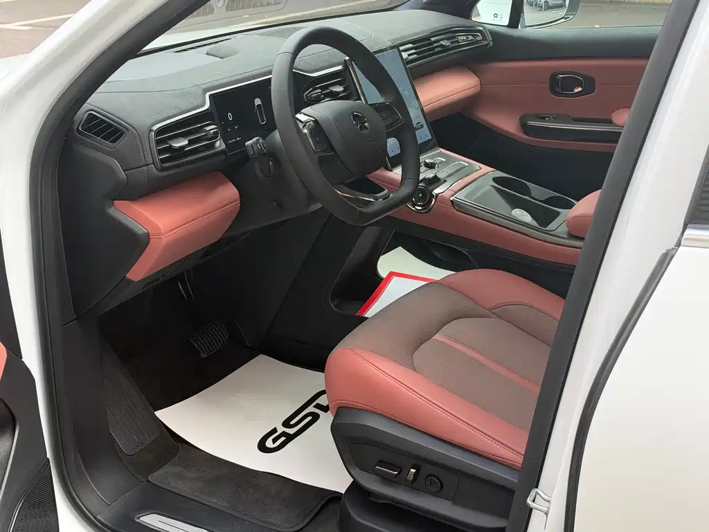 NIO EC6 — миниатюра 4