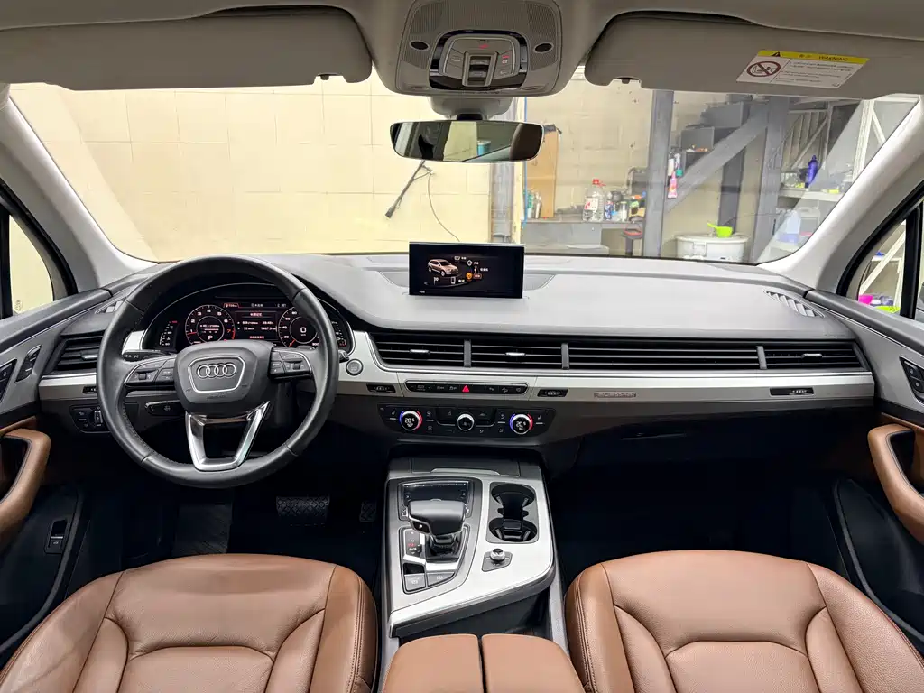 Audi Q7 2018 40 TFSI Comfort
