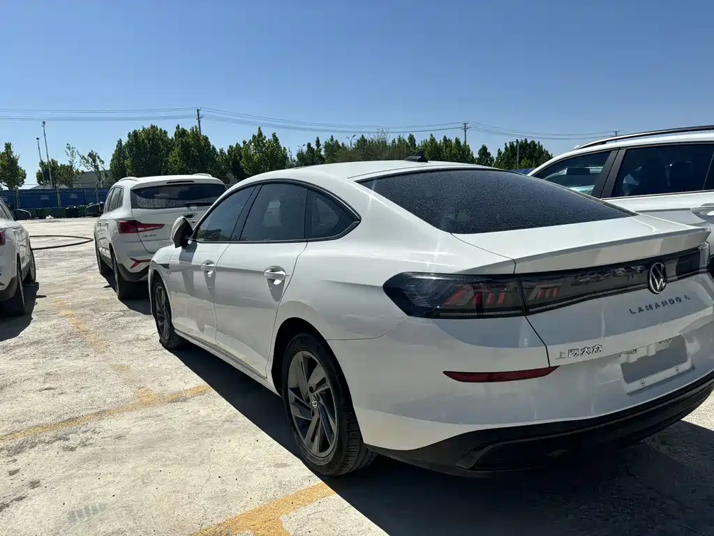 Volkswagen Lamando 2024 L 200TSI DSG