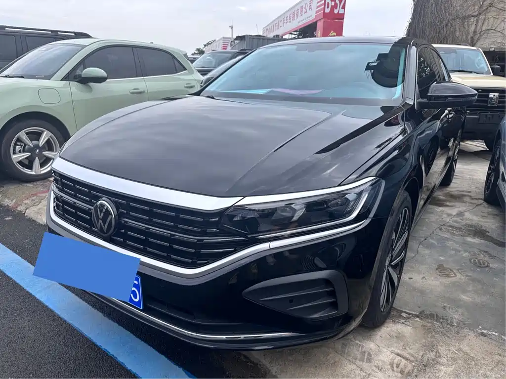 Volkswagen Passat 2024