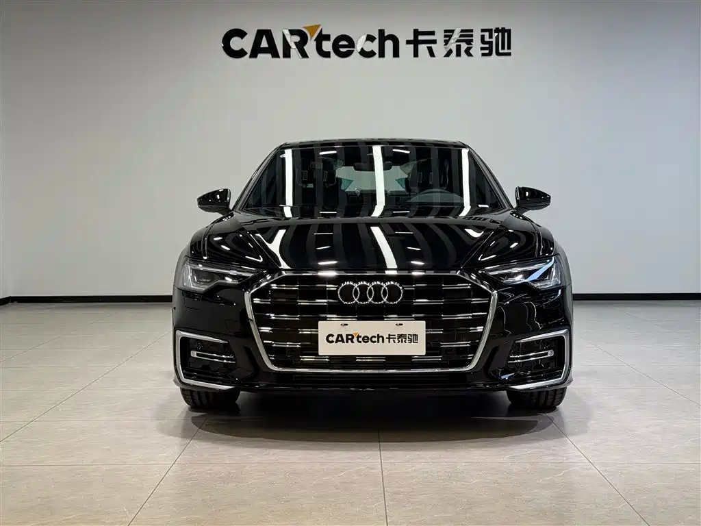 Audi A6L 2025 40 TFSI Luxury