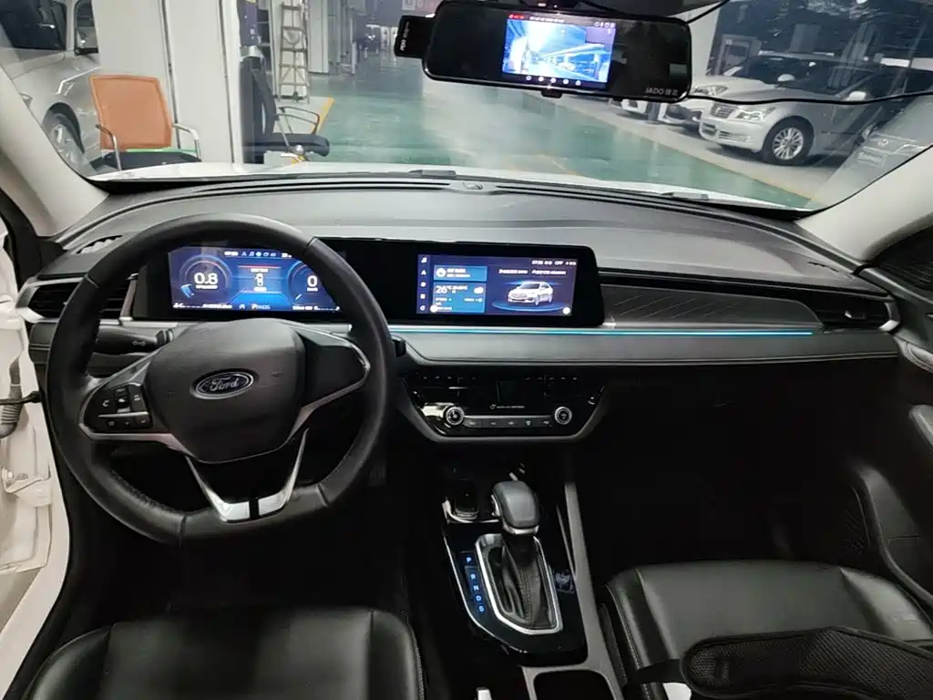 Ford Escort — миниатюра 10