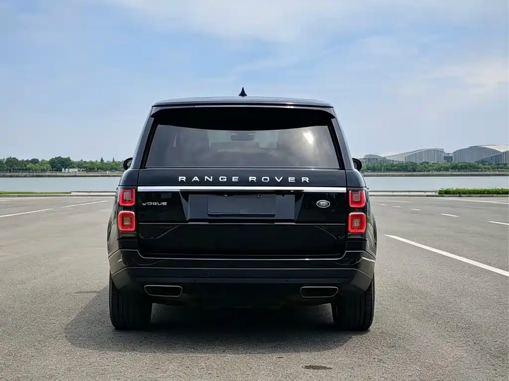 Land Rover Range Rover — миниатюра 6