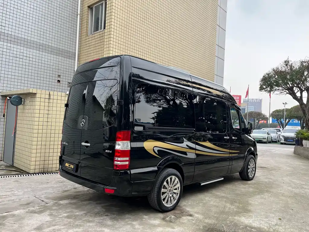 Mercedes-Benz Sprinter — миниатюра 4