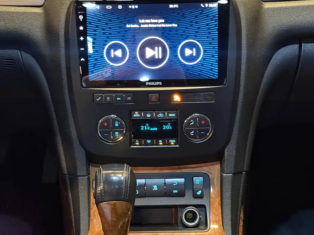 Buick Enclave — миниатюра 7