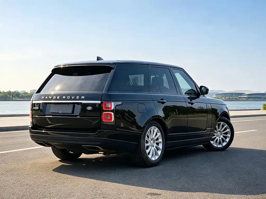Land Rover Range Rover — миниатюра 5
