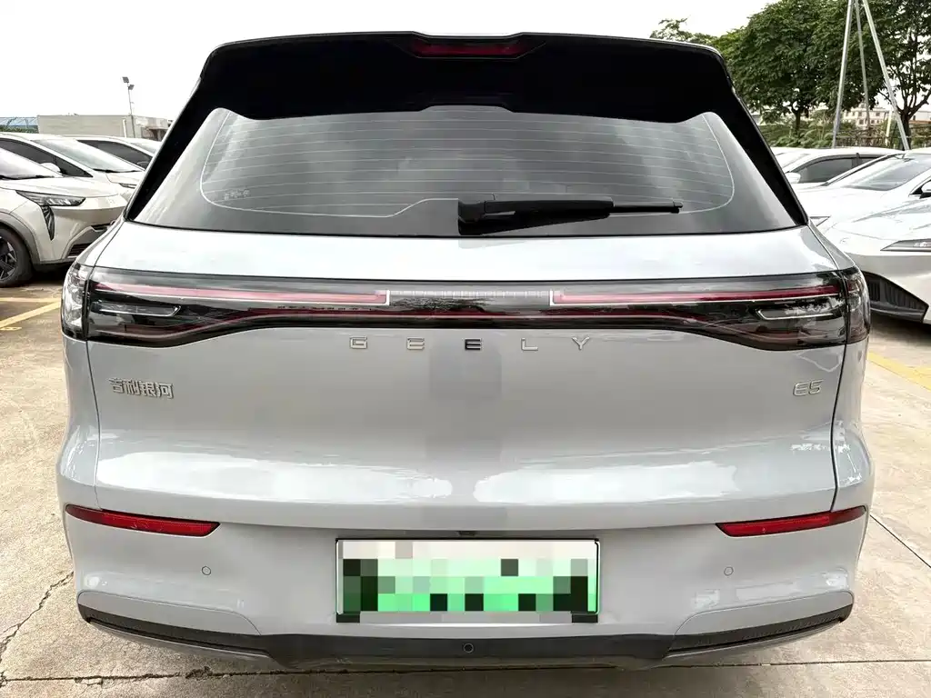 Geely Galaxy Galaxy E5 E5 2026 610km