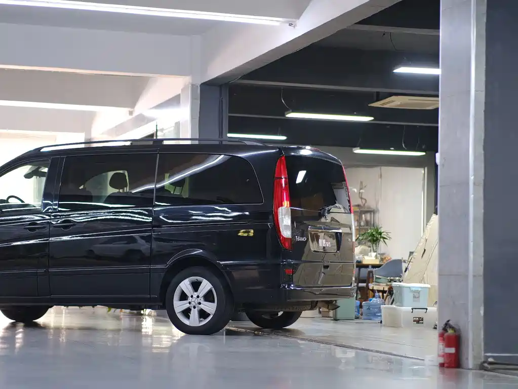 Mercedes-Benz Viano — миниатюра 8