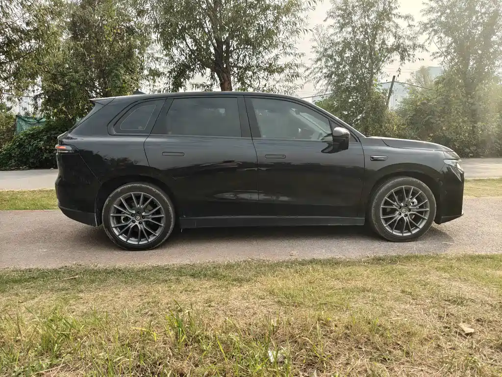 Leapmotor Leapmotor C10 — миниатюра 9