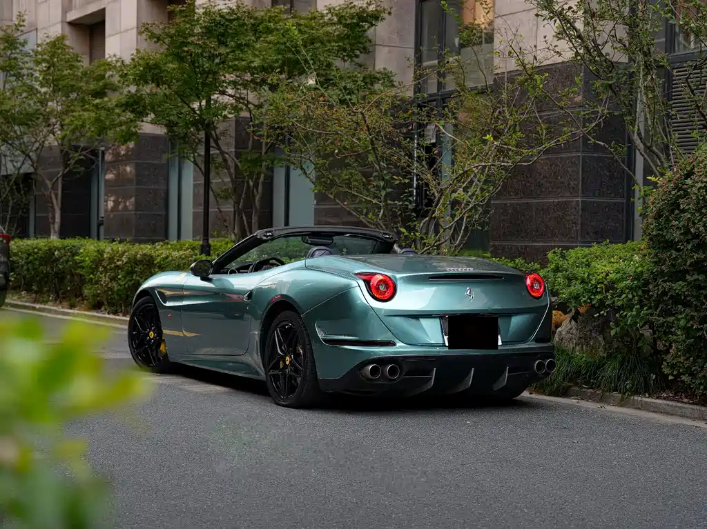 Ferrari California T — миниатюра 5
