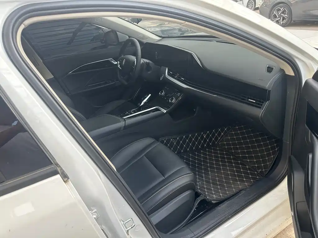 Bestune B70 2022 1.5T AT
