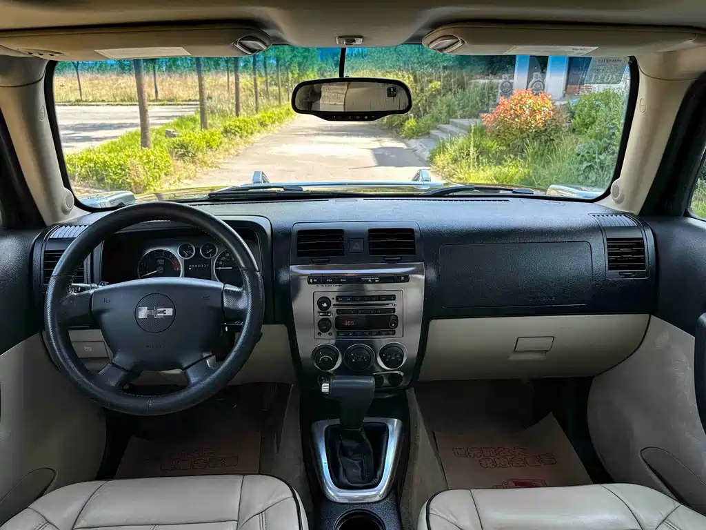 Hummer H3 — миниатюра 10
