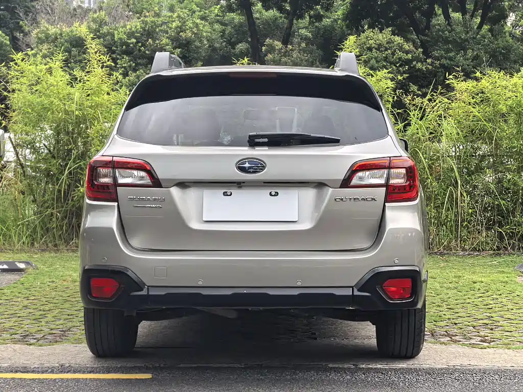 Subaru Outback — миниатюра 5