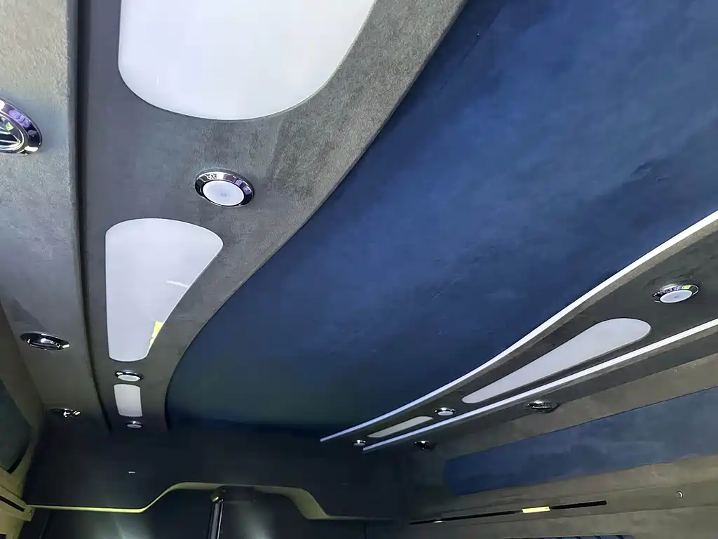 Mercedes-Benz Sprinter — миниатюра 26