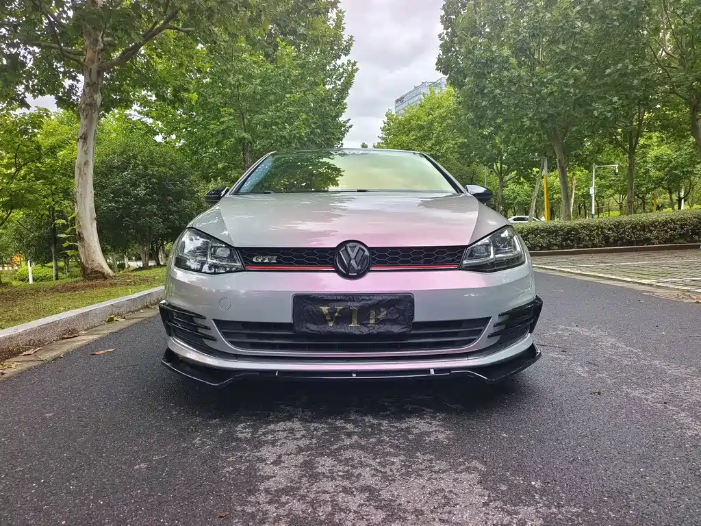 Volkswagen Golf 2015 1.4TSI AT Comfort