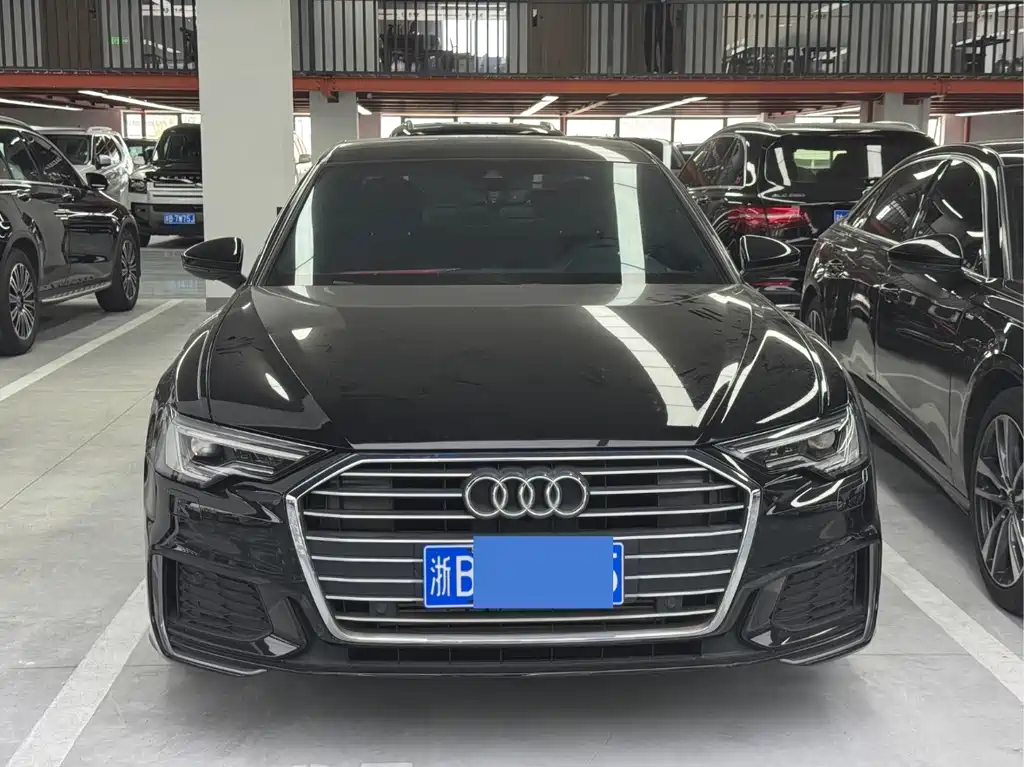 Audi A6L 2022 40 TFSI Luxury