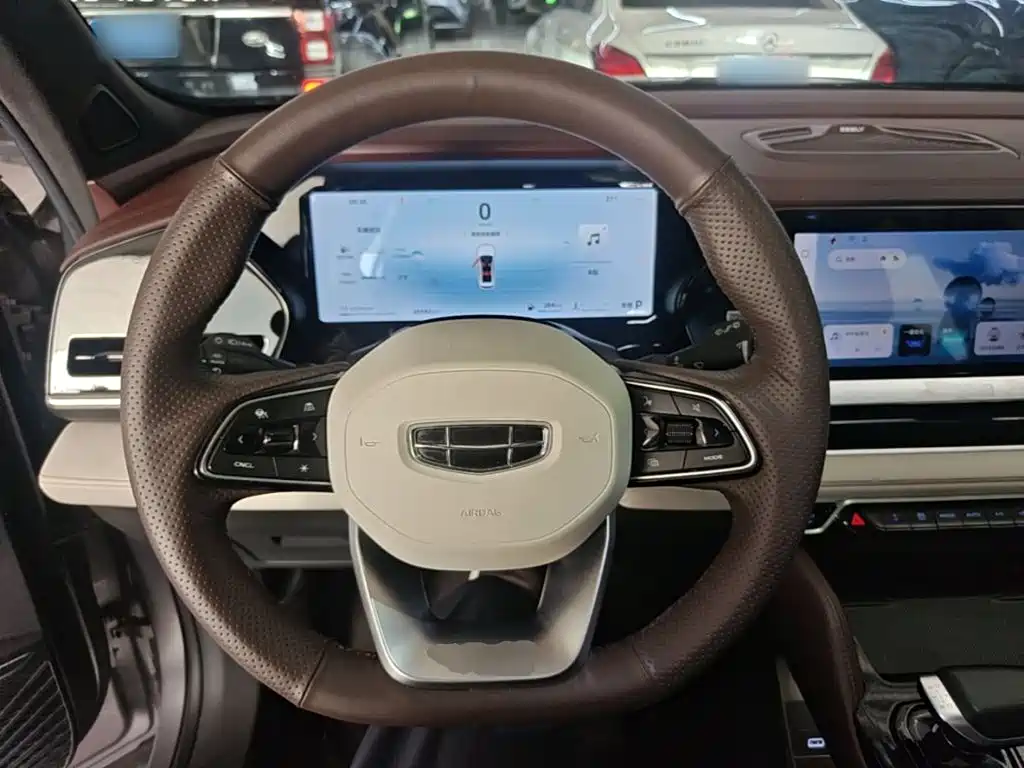 Geely Xingyue L — миниатюра 11