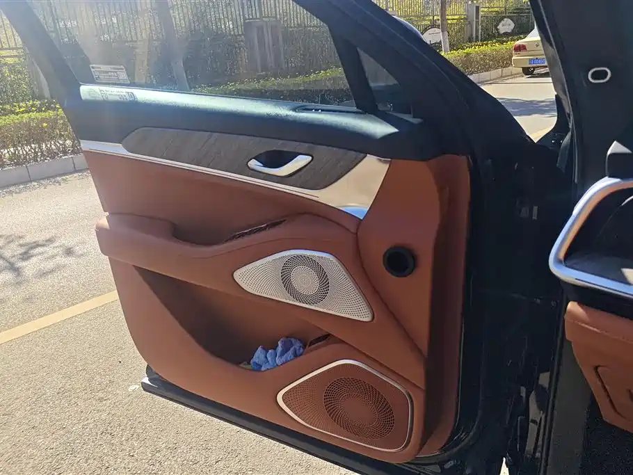 WEI PAI WEI BRAND BLUE MOUNTAIN