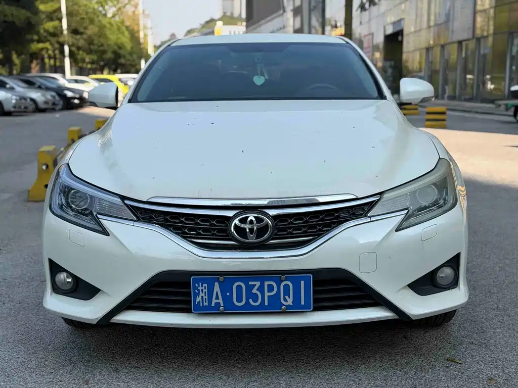 Toyota Reiz — миниатюра 2
