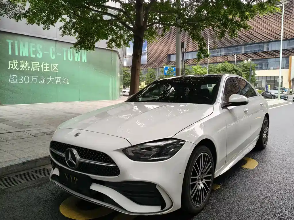 Mercedes-Benz C-Class 2022
