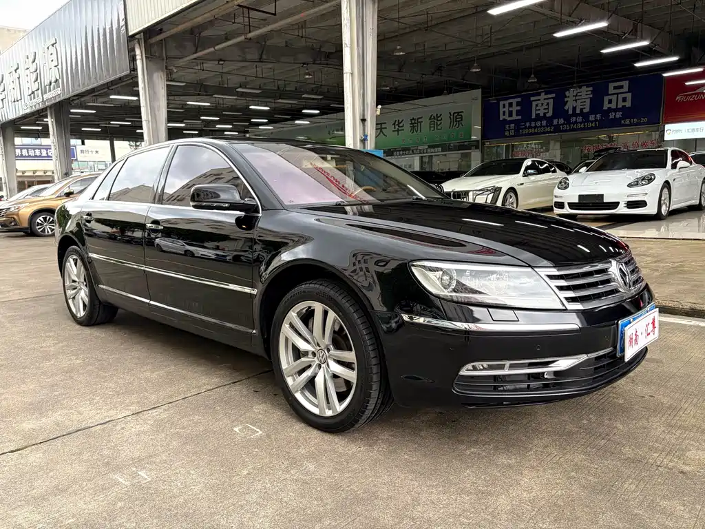Volkswagen Phaeton — миниатюра 3